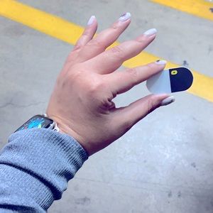 Figs black and white pill sticker